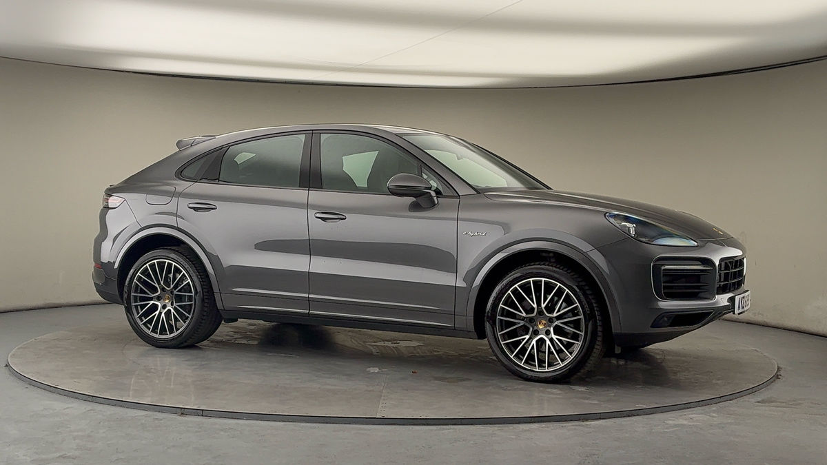 More views of Porsche Cayenne