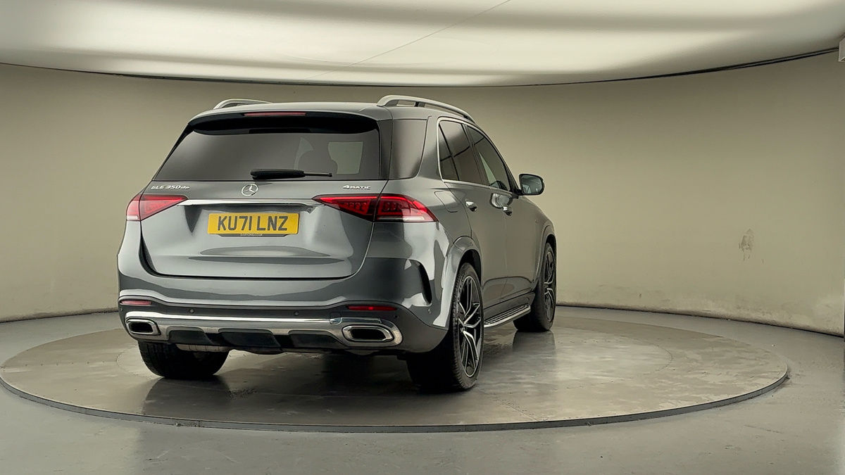 More views of Mercedes-Benz GLE