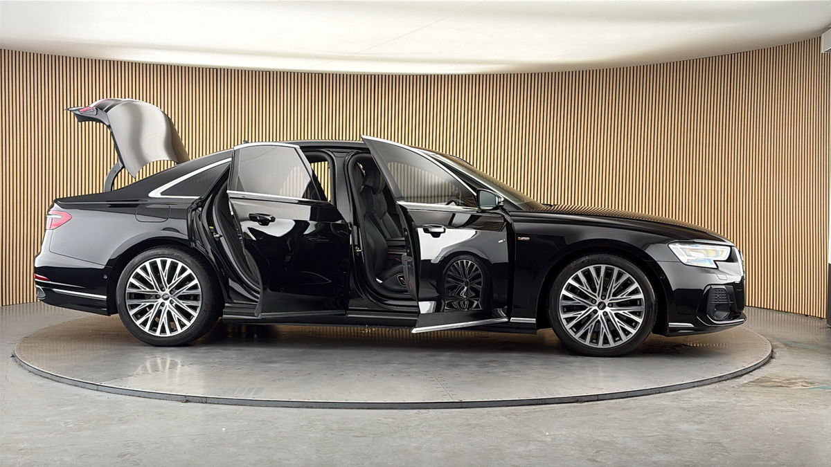 More views of Audi A8