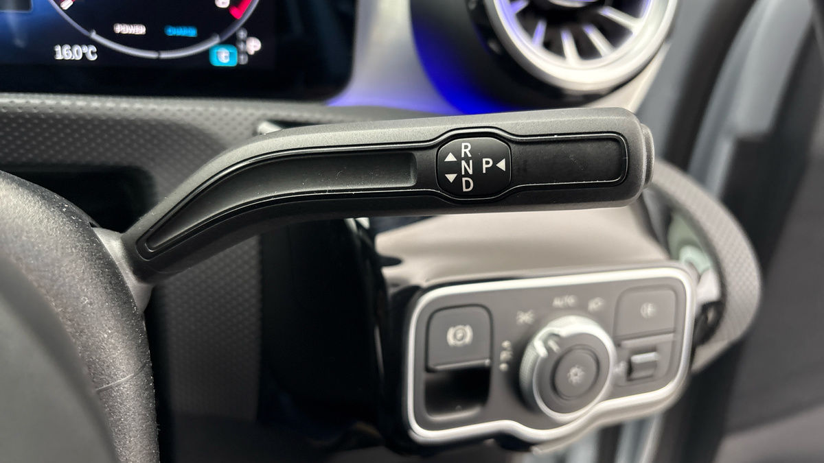 Mercedes-Benz A Class Image 6