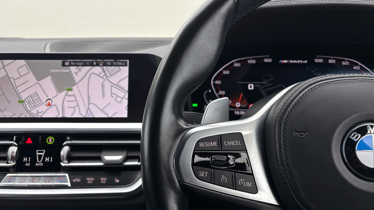 BMW 3 Series Image 13