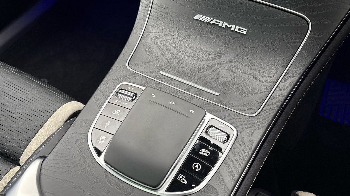 Mercedes-Benz GLC Image 31