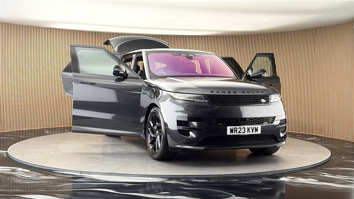 More views of Land Rover Range Rover Sport