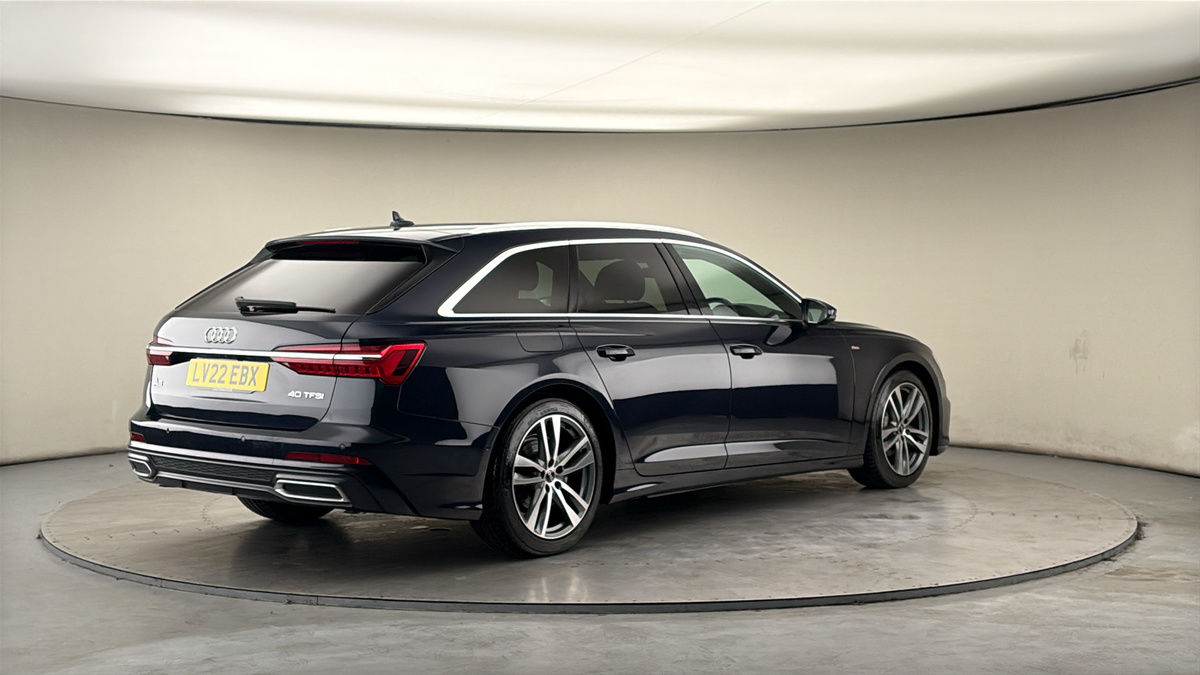 Audi A6 Avant Image 21