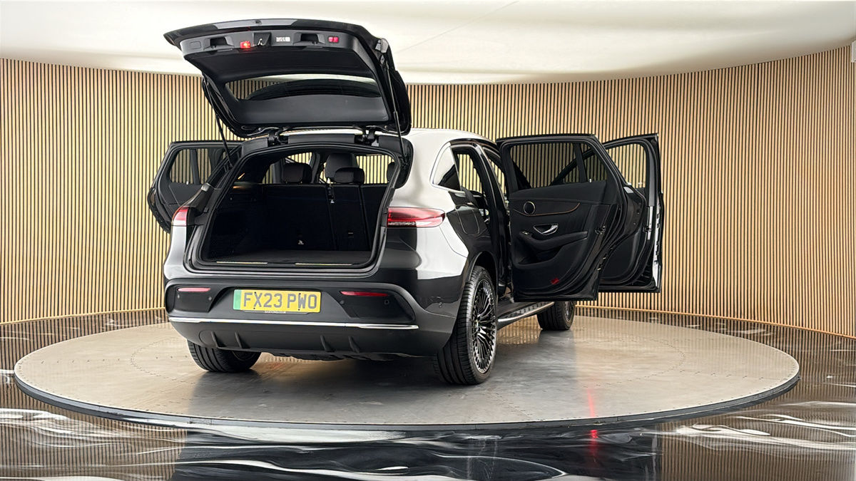 More views of Mercedes-Benz EQC
