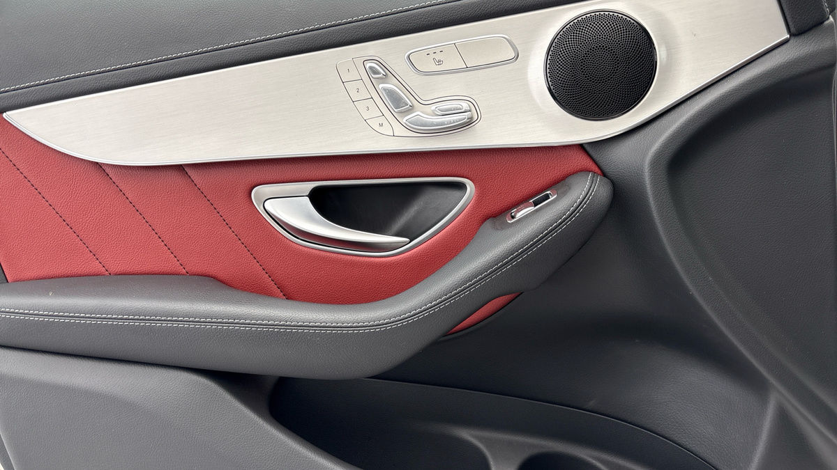 Mercedes-Benz GLC Image 19