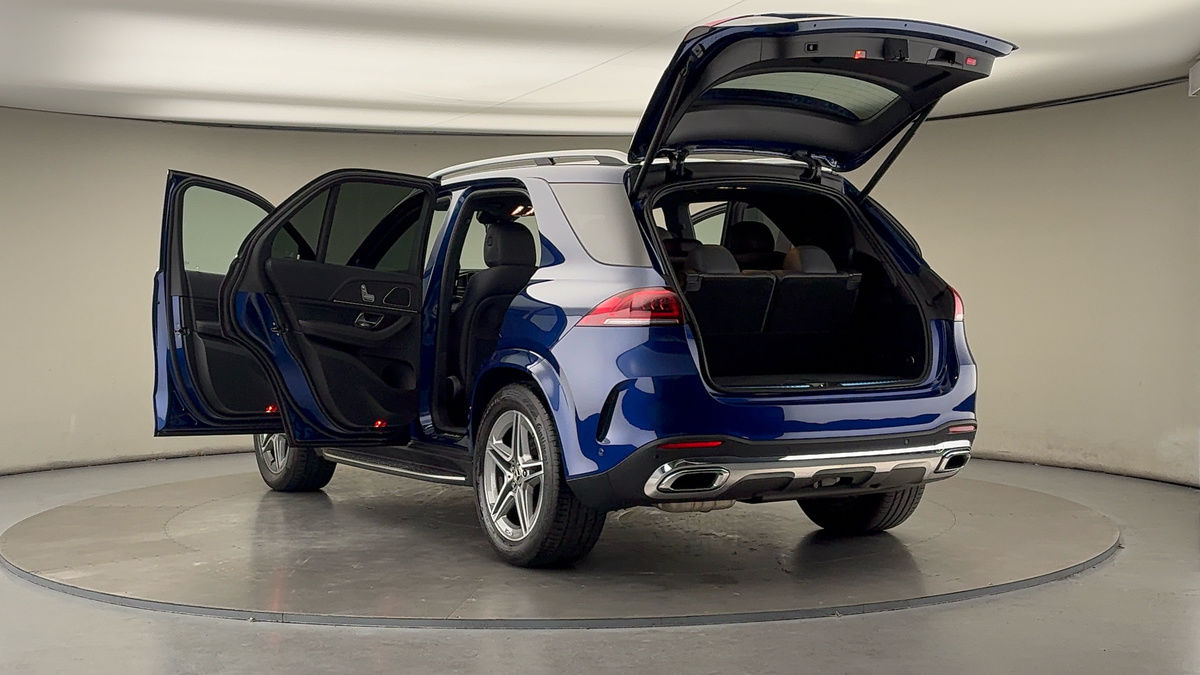 Mercedes-Benz GLE Image 23