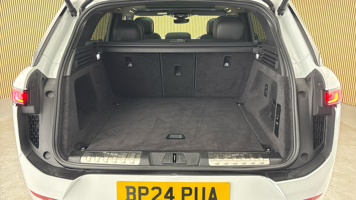 Land Rover Range Rover Sport Urban Image 11
