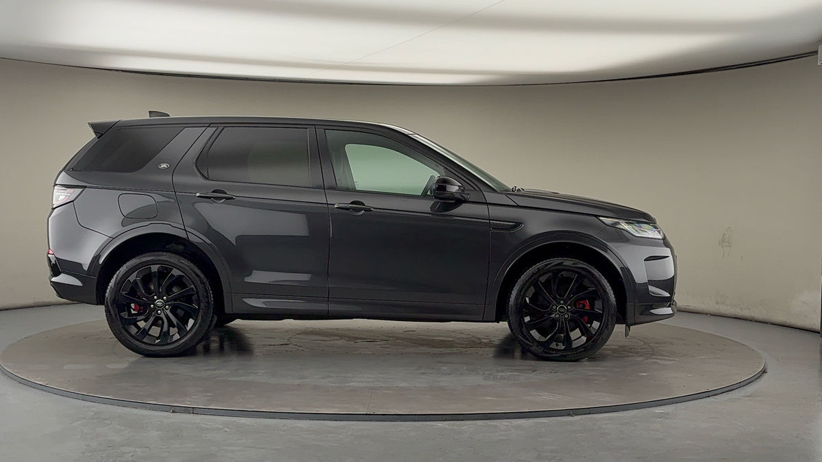 Land Rover Discovery Sport Image 16