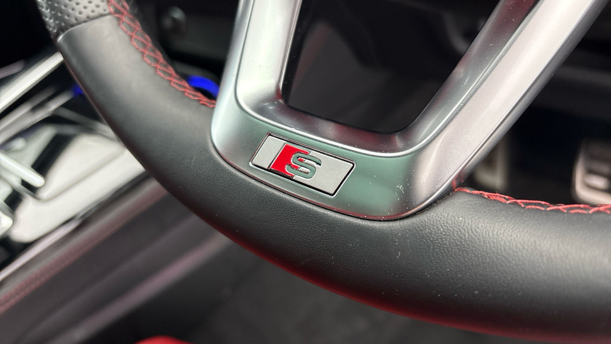 Audi S4 Avant Image 26