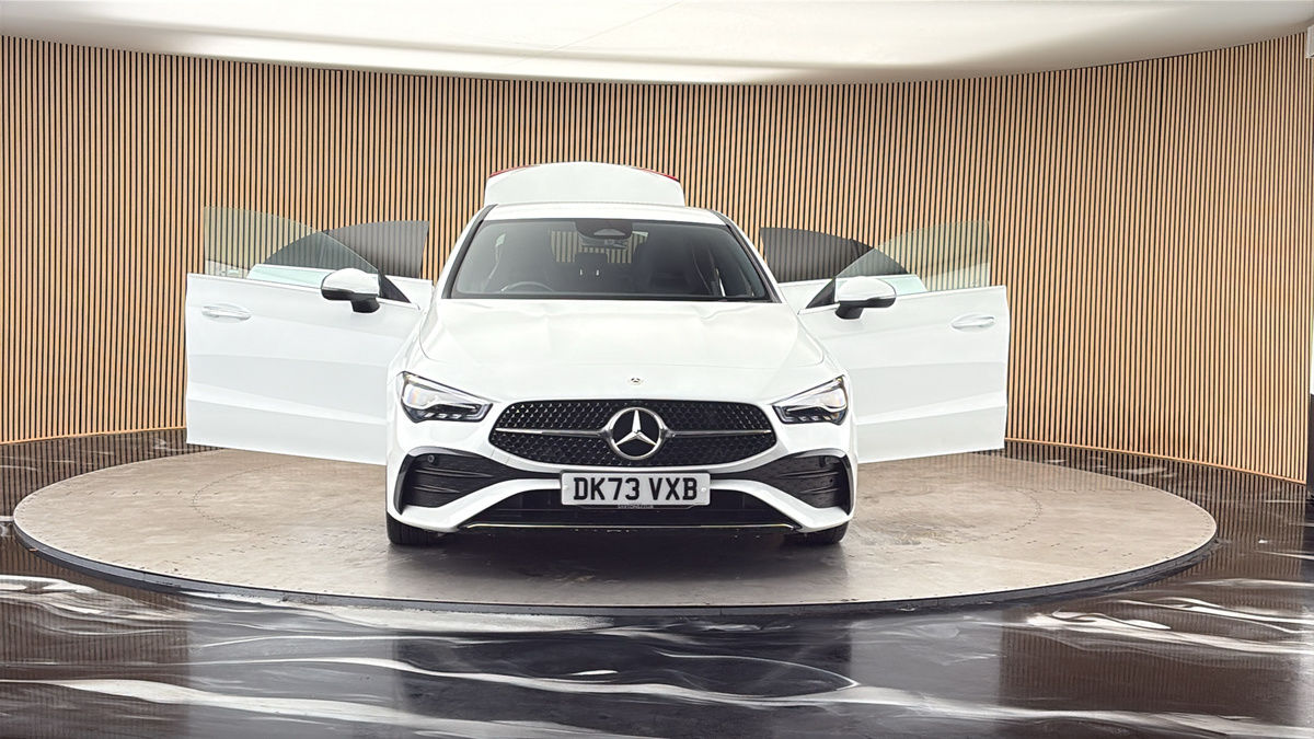 More views of Mercedes-Benz CLA