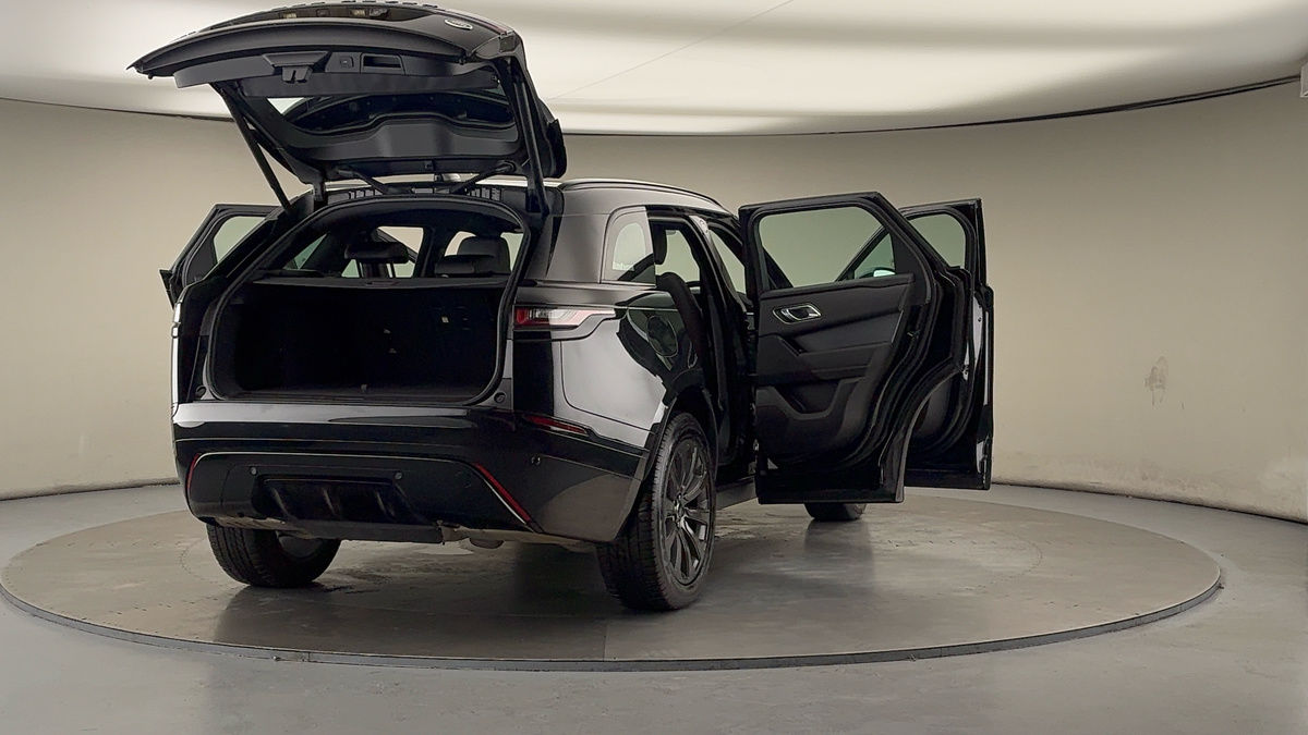 More views of Land Rover Range Rover Velar