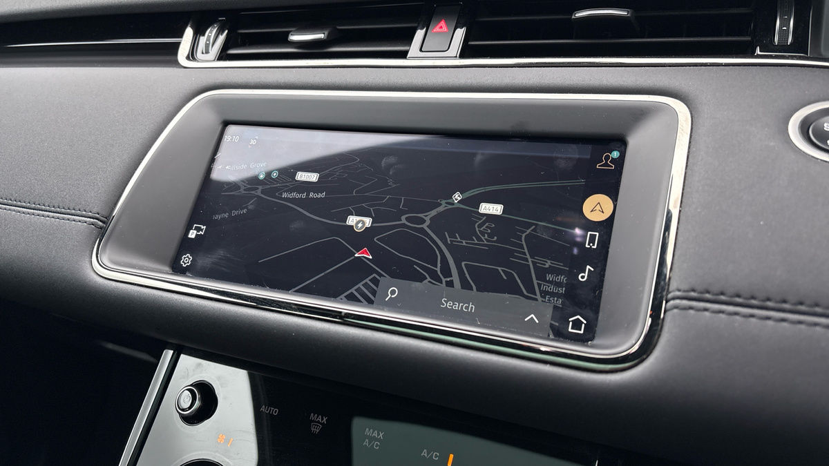 Land Rover Range Rover Evoque Image 17