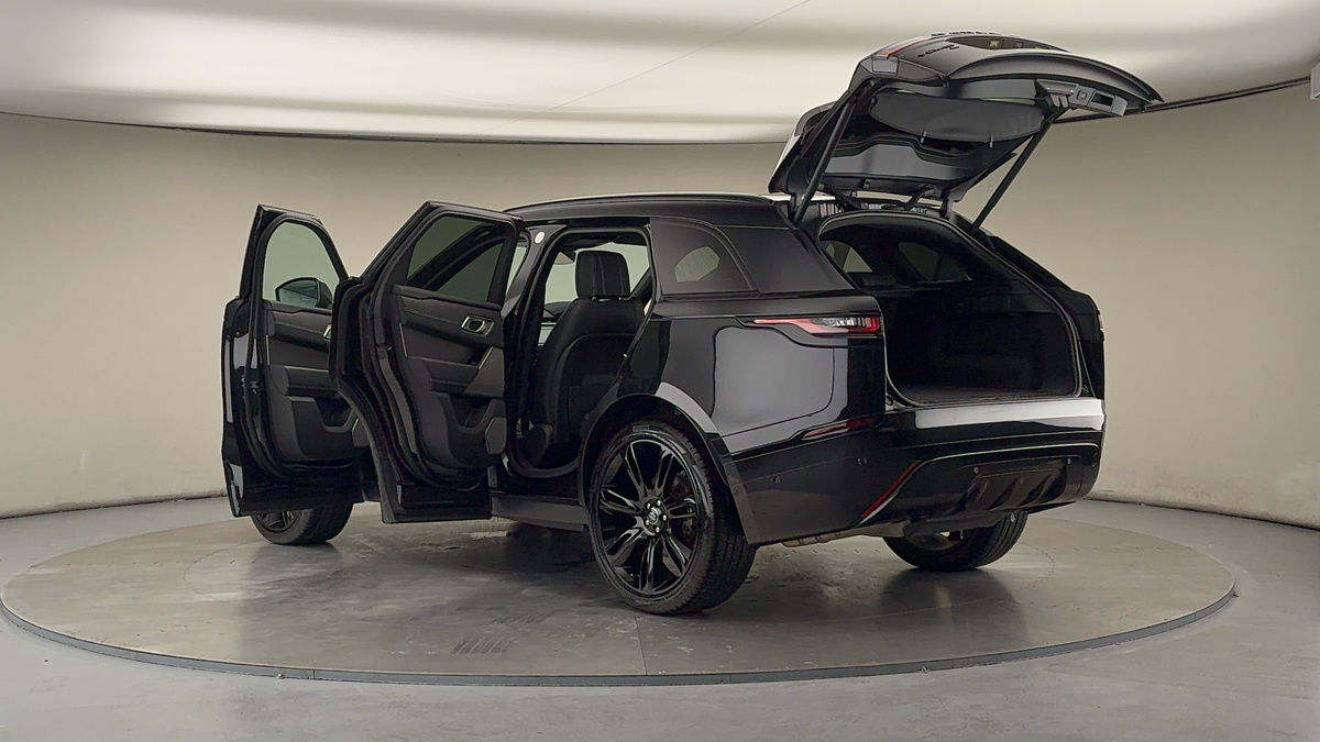 More views of Land Rover Range Rover Velar