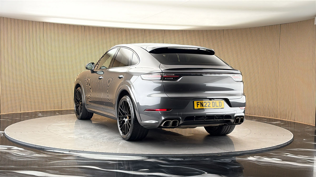 More views of Porsche Cayenne