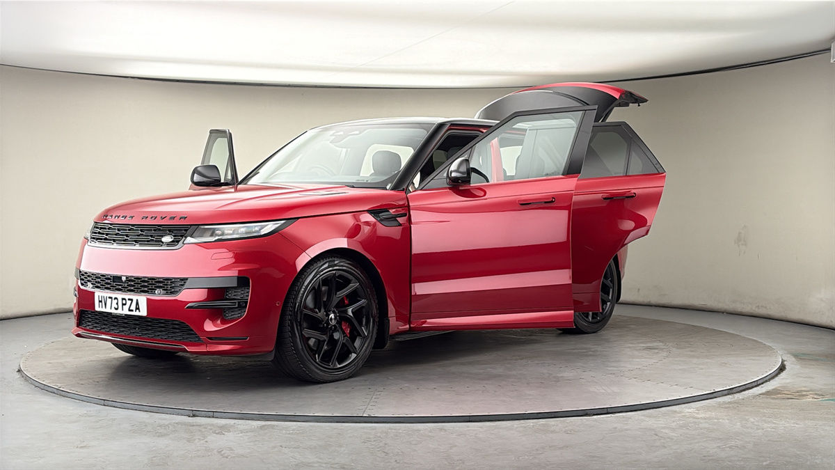 More views of Land Rover Range Rover Sport
