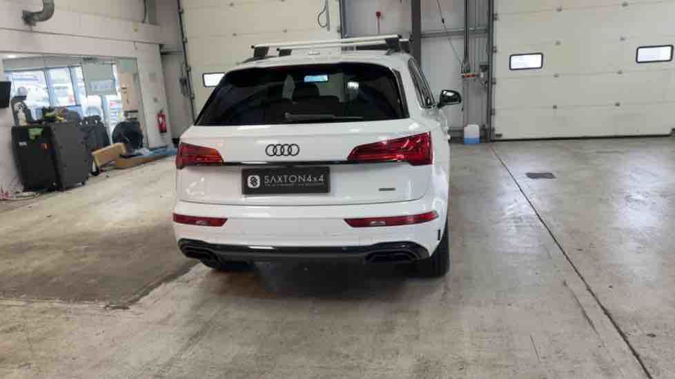 More views of Audi Q5