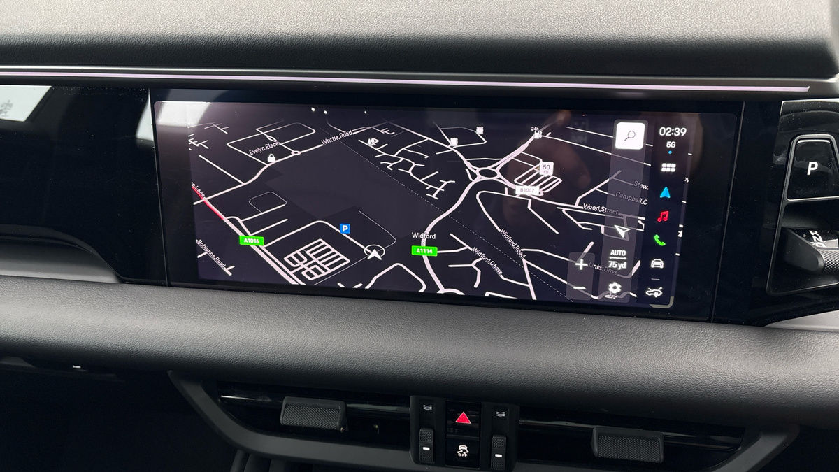 Porsche Macan Image 17