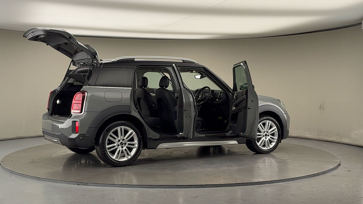 More views of MINI Countryman