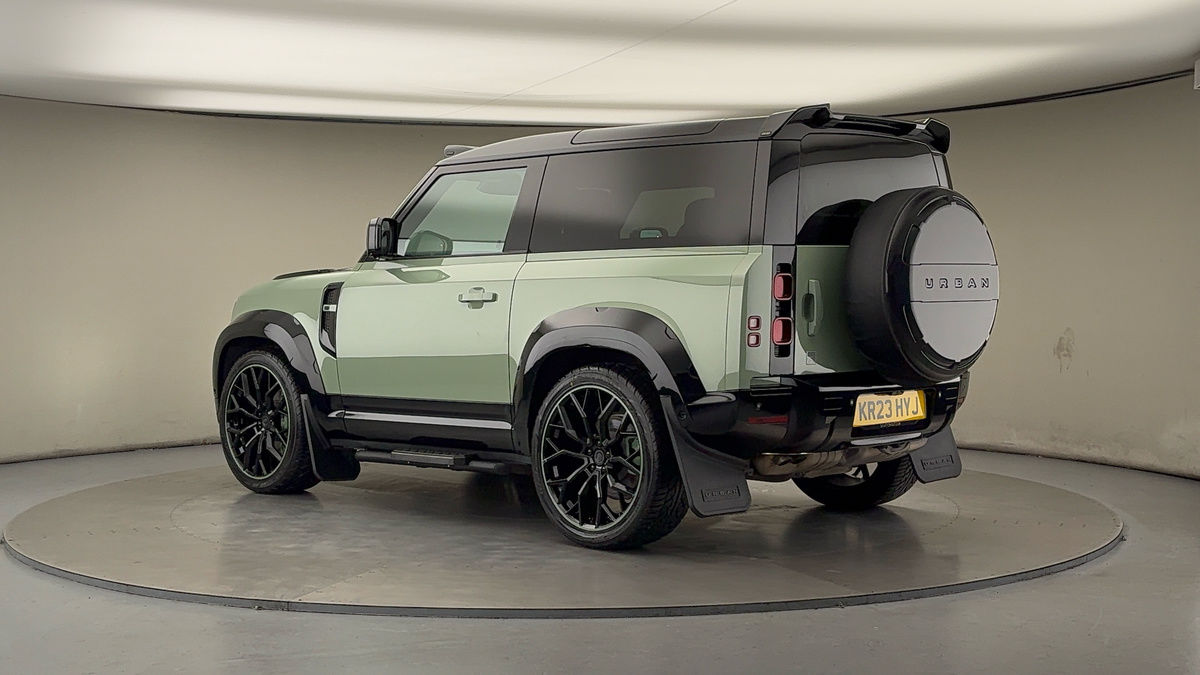 More views of Land Rover Defender 90