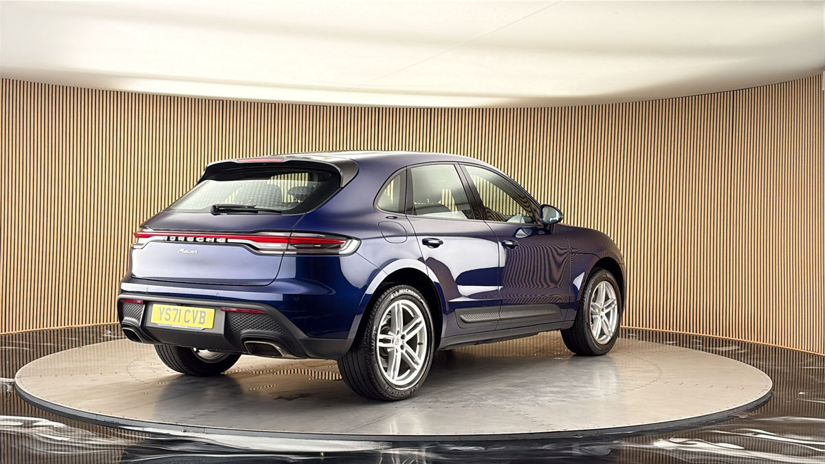 More views of Porsche Macan