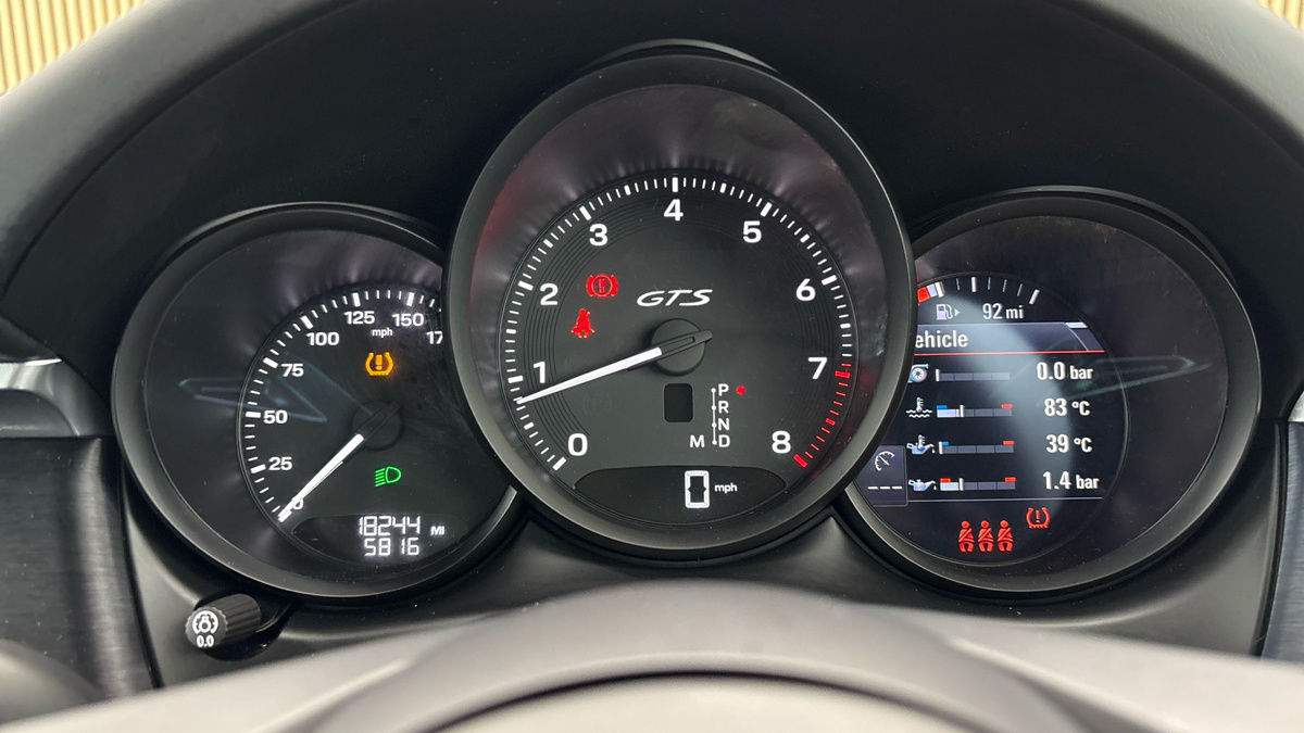 Porsche Macan Image 28