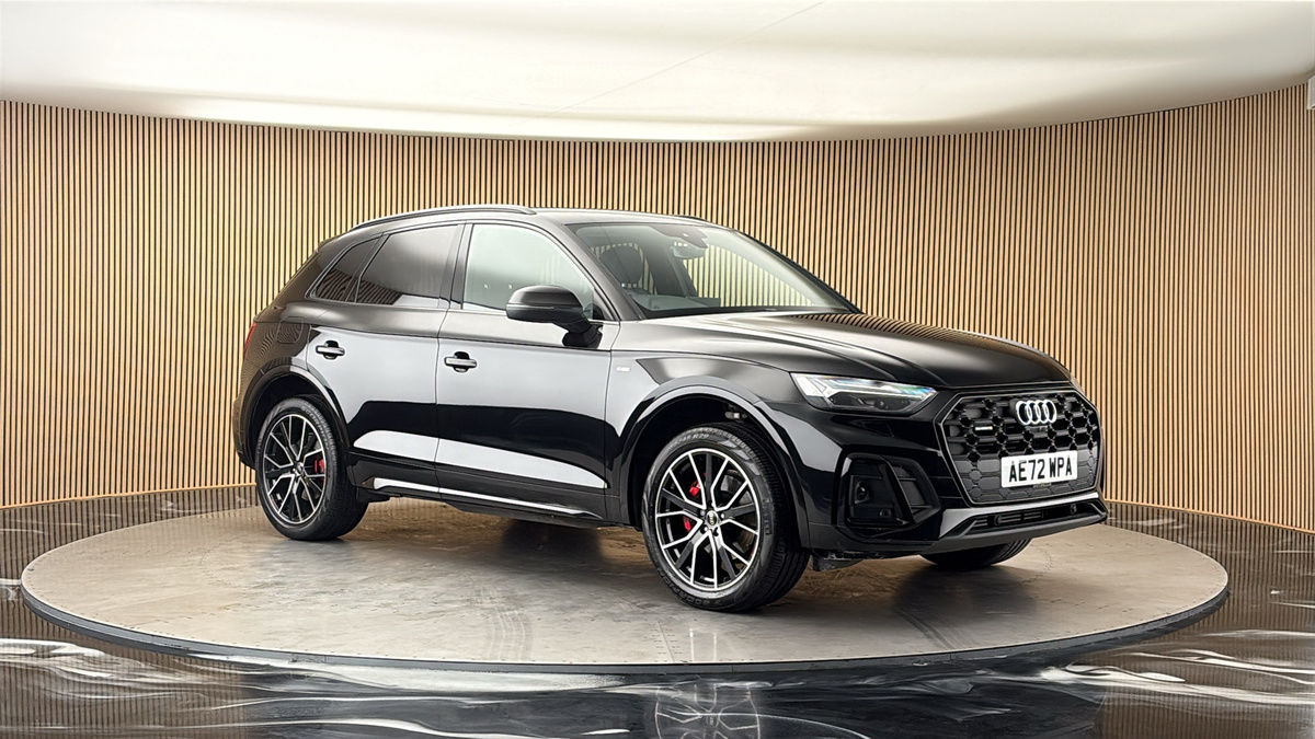 More views of Audi Q5