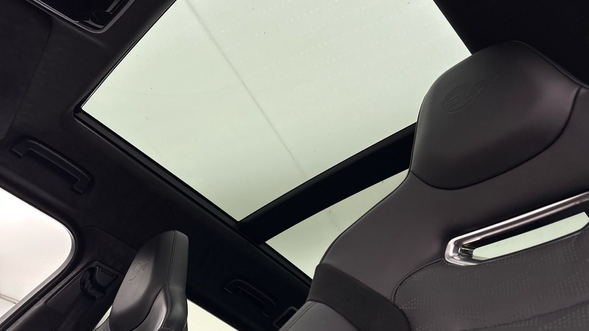 Land Rover Range Rover Sport Image 6