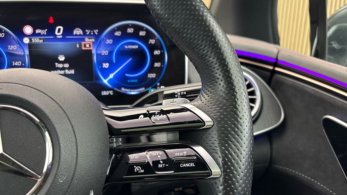 Mercedes-Benz EQE Image 14