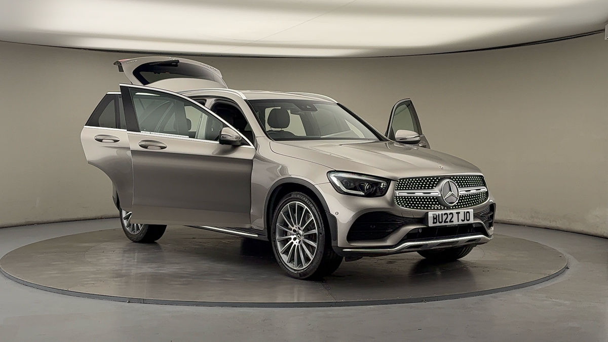 More views of Mercedes-Benz GLC
