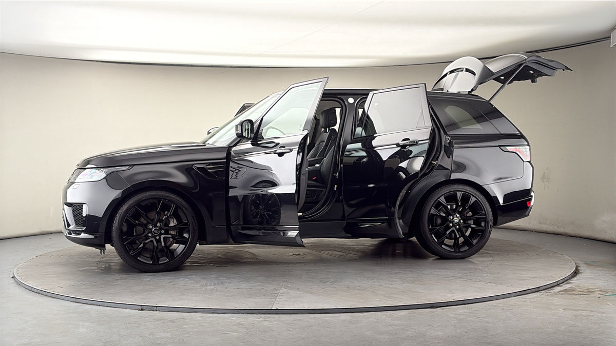 More views of Land Rover Range Rover Sport