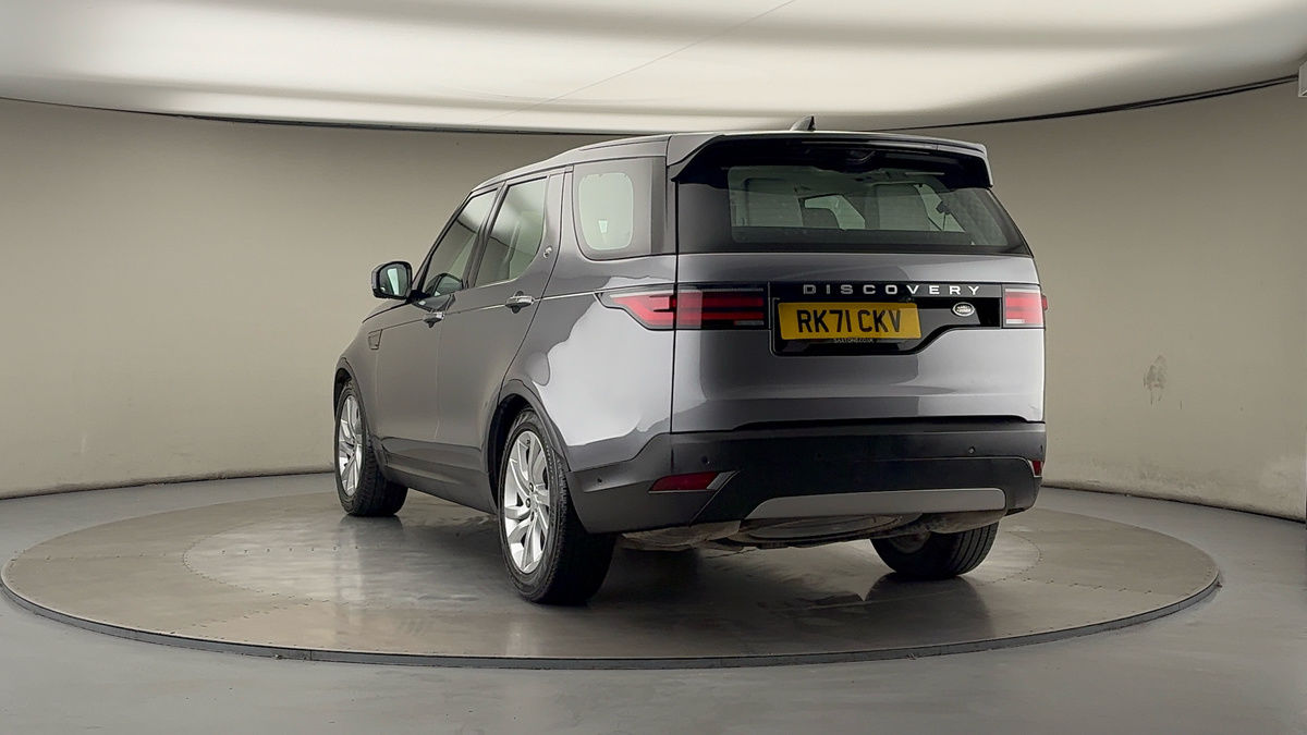 More views of Land Rover Discovery