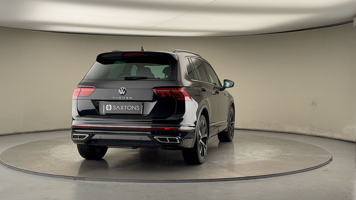 More views of Volkswagen Tiguan