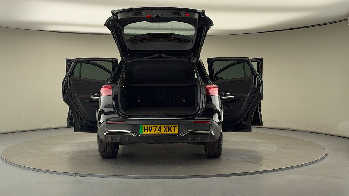 More views of Mercedes-Benz EQA