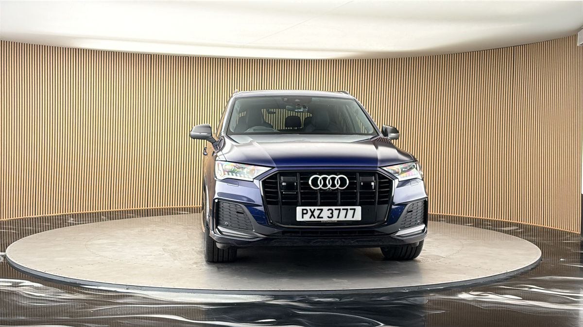 More views of Audi Q7