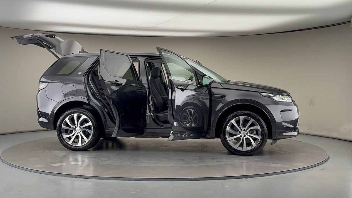 More views of Land Rover Discovery Sport