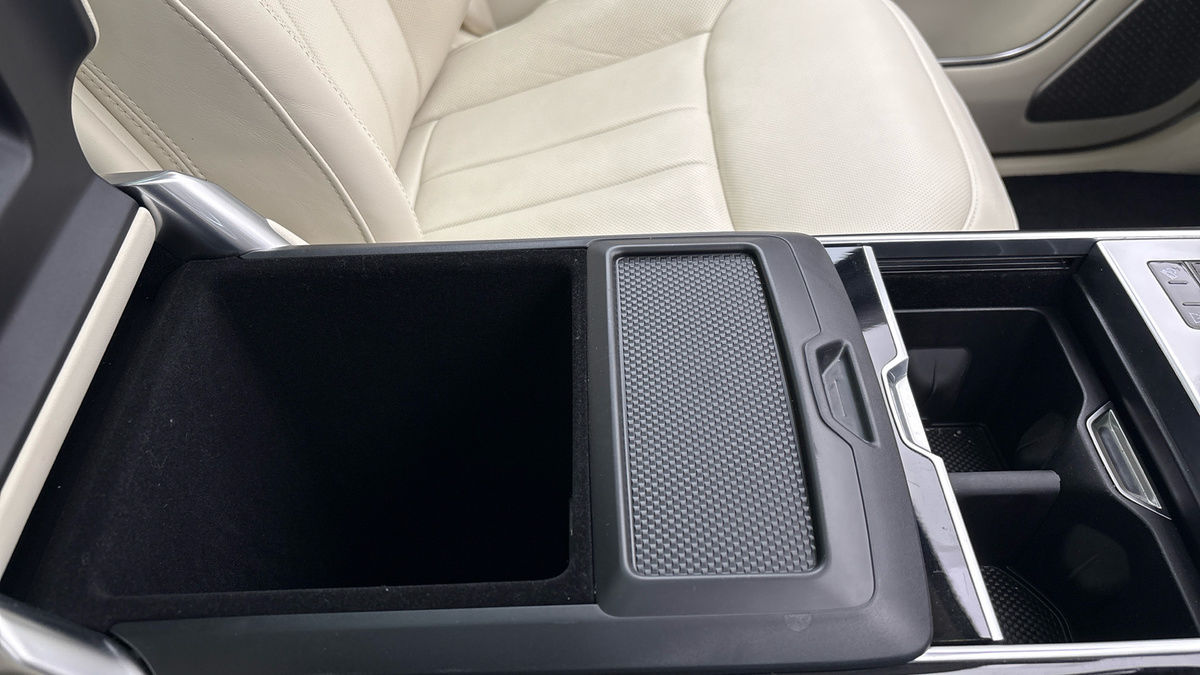 Land Rover Range Rover Image 39