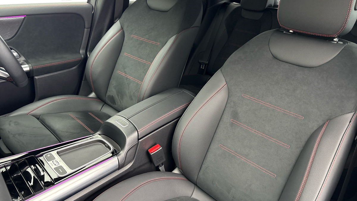 Mercedes-Benz GLA Image 7