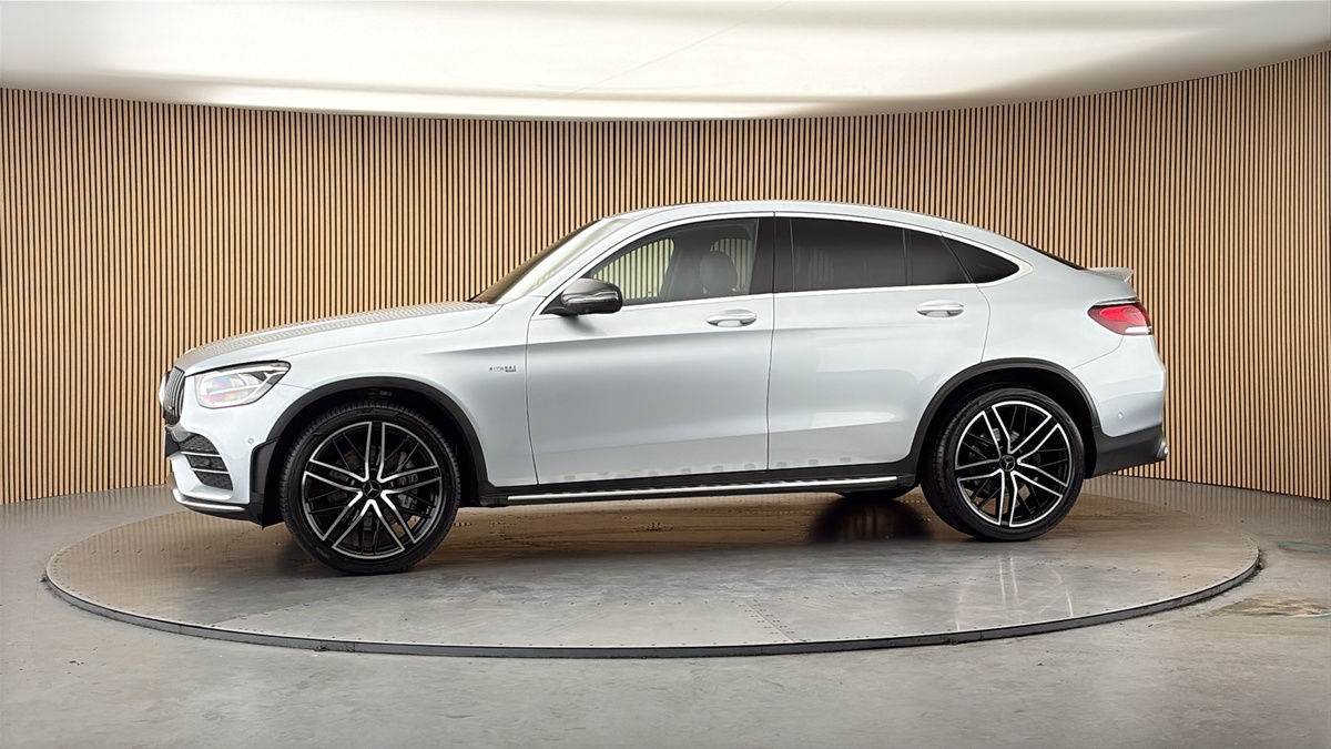 More views of Mercedes-Benz GLC