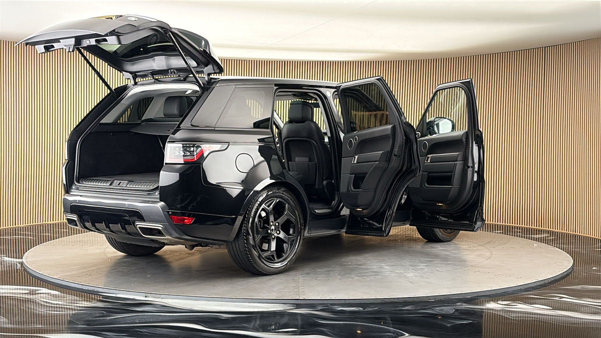 More views of Land Rover Range Rover Sport