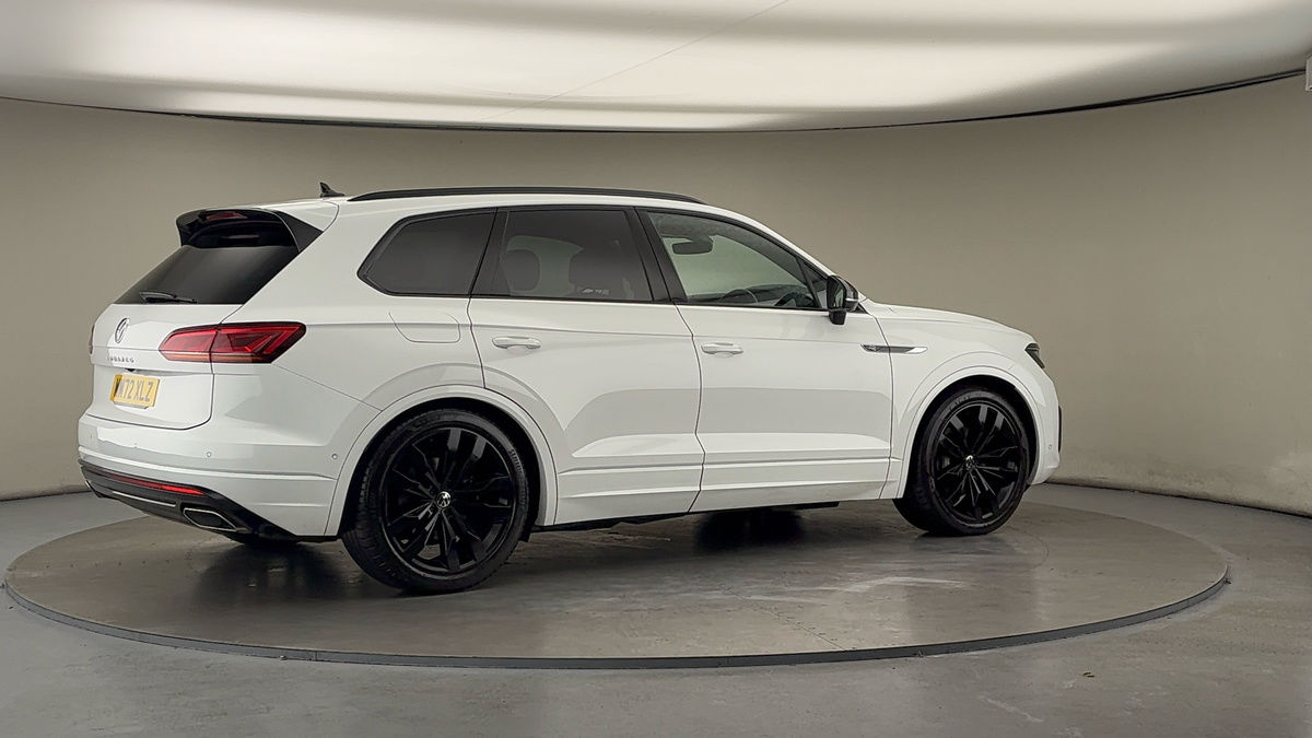 More views of Volkswagen Touareg