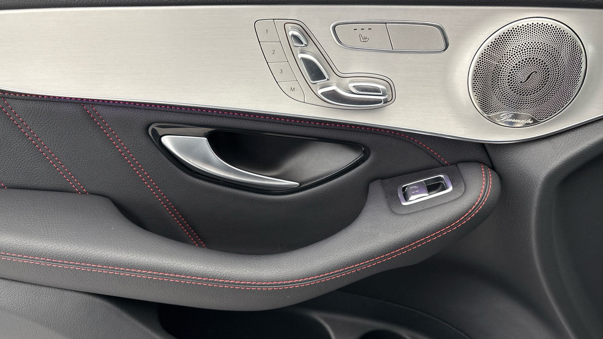 Mercedes-Benz GLC Image 19