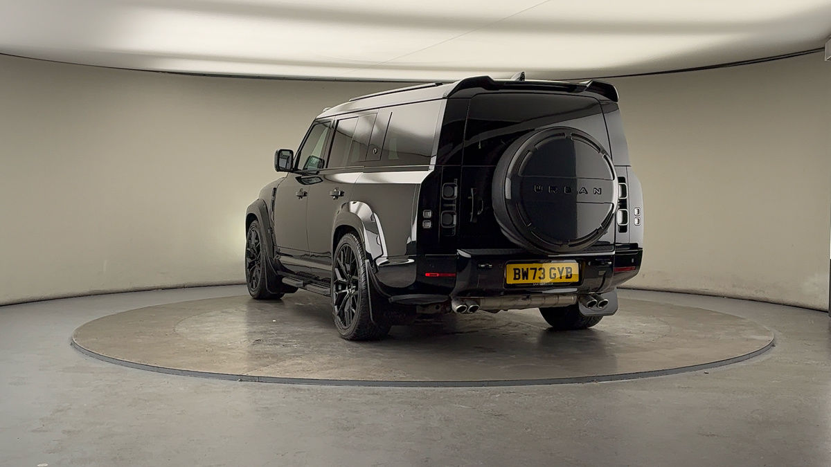 More views of Land Rover Defender 130