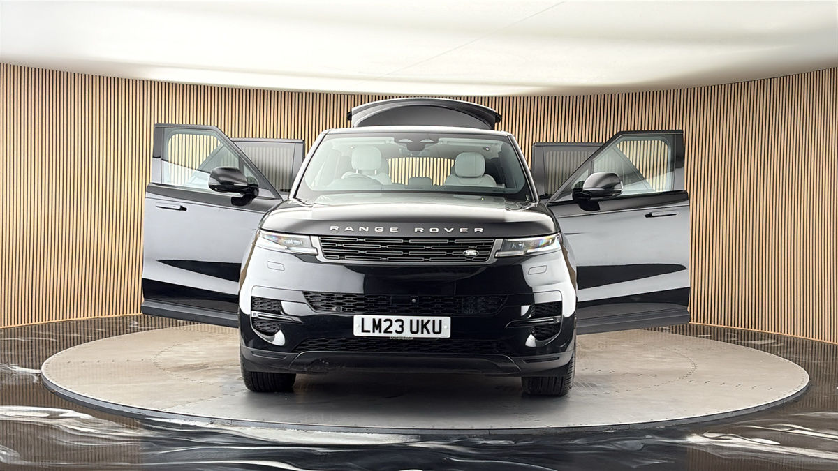 More views of Land Rover Range Rover Sport