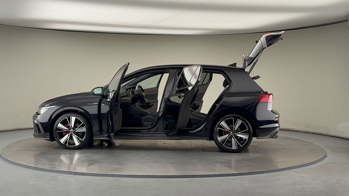 More views of Volkswagen Golf