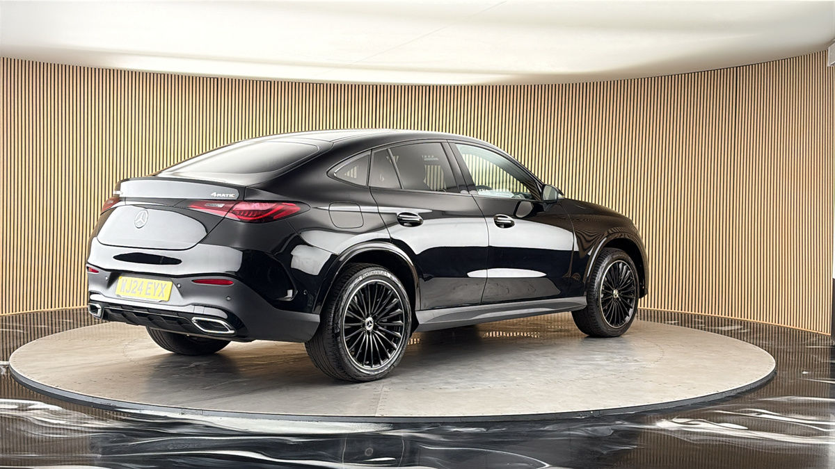 Mercedes-Benz GLC Image 21