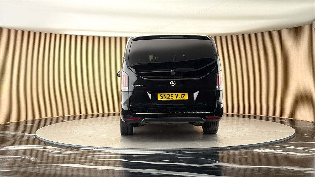 More views of Mercedes-Benz V Class