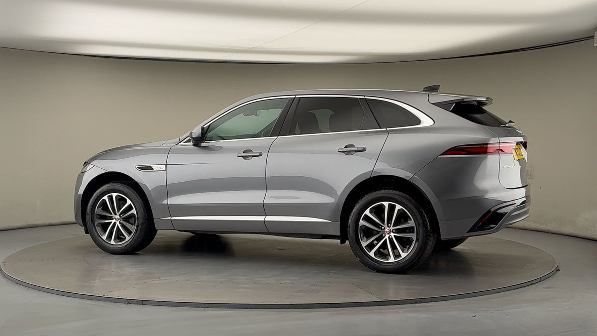 More views of Jaguar F-PACE