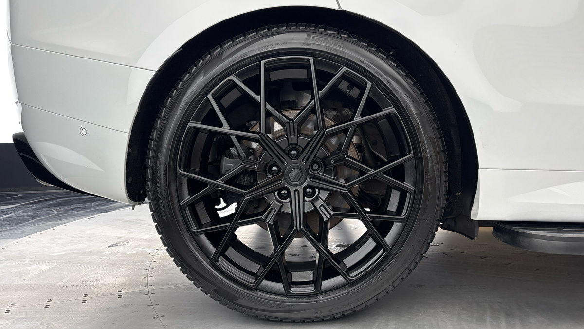 Land Rover Range Rover Sport Urban Image 10