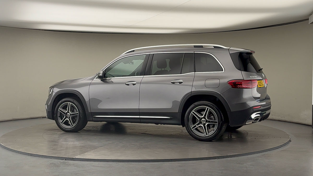 More views of Mercedes-Benz GLB